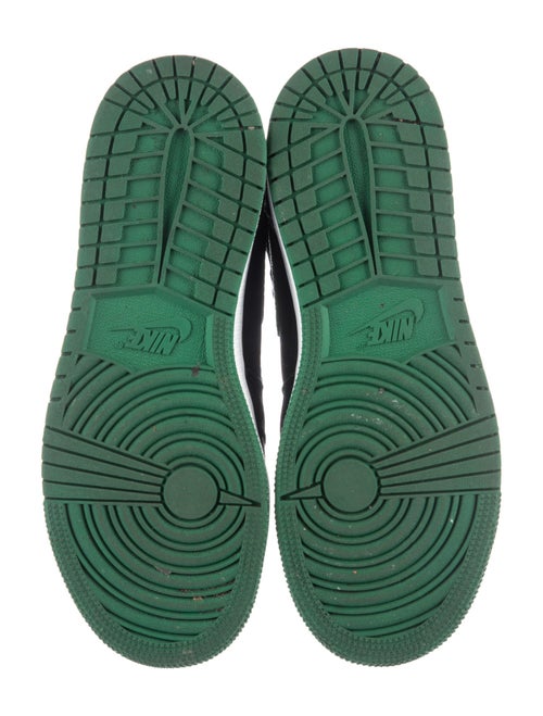 Jordan 1 Retro High Kids' Sneaker