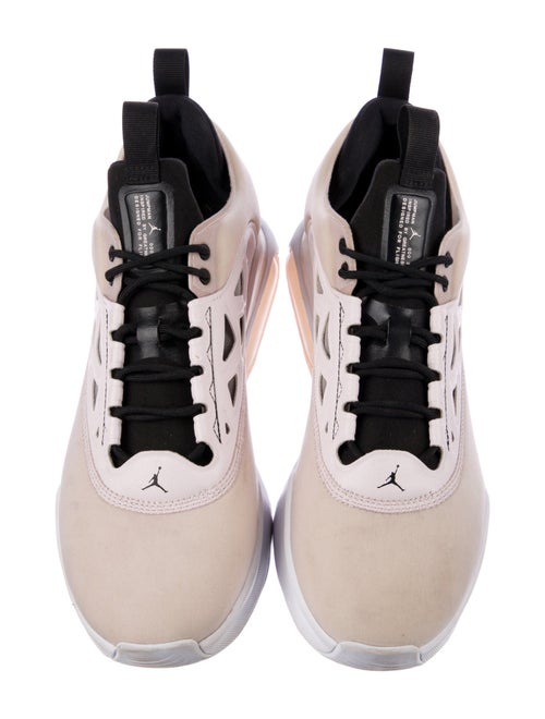 Jordan Sneakers