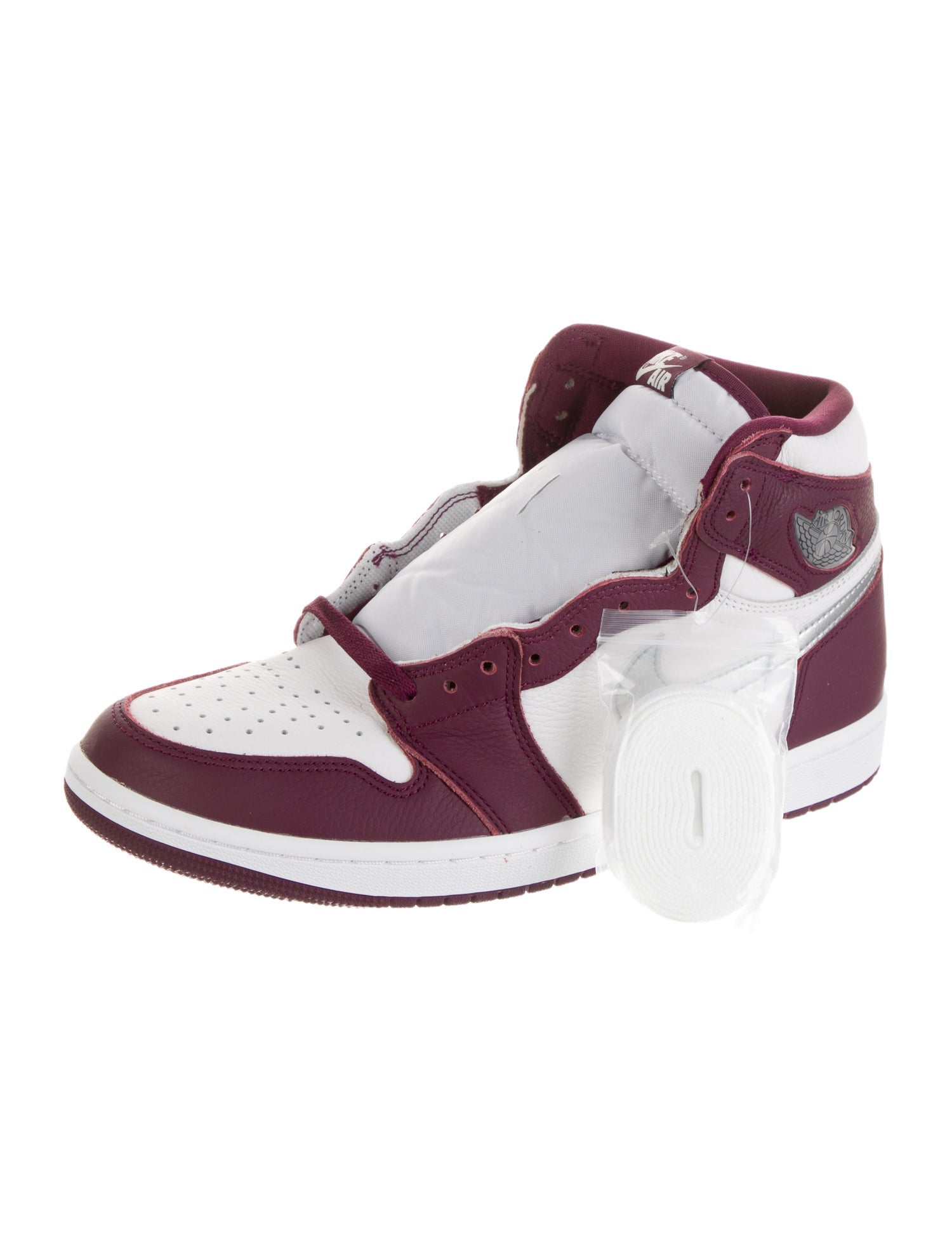 Jordan Jordan 1 Retro High OG Athletic Sneakers w/ Tags