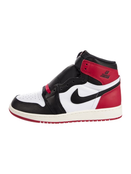 Jordan Kids' 1 Retro High OG Black Toe Reimagined (GS)