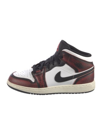 Jordan 1 Mid 'Wear-Away Chicago' Sneakers