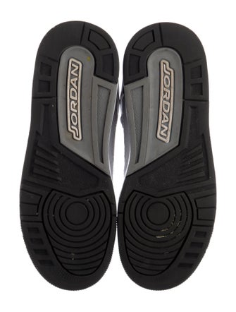 Jordan Leather Low Top Sneakers