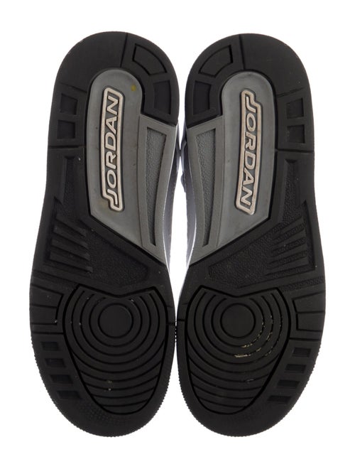 Jordan Leather Low Top Sneakers