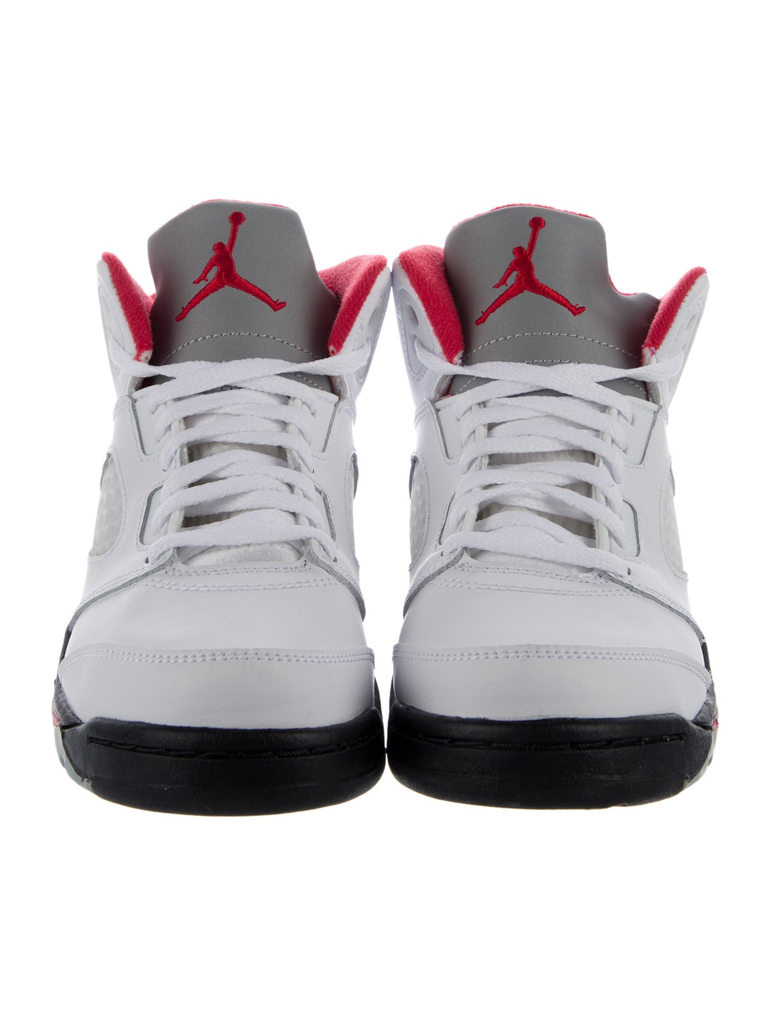 Jordan Leather Mid Top Sneaker