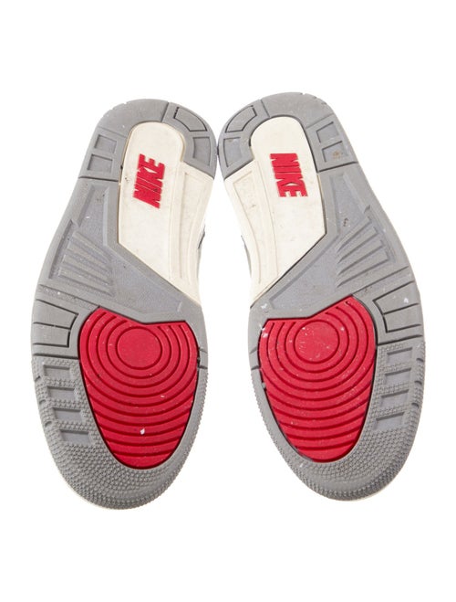 Jordan 2022 Leather Sneakers