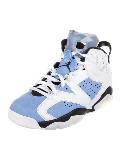 Jordan 2022 Leather Sneakers