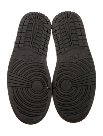 Jordan 1 Mid Light 'Smoke Grey' Athletic Sneakers