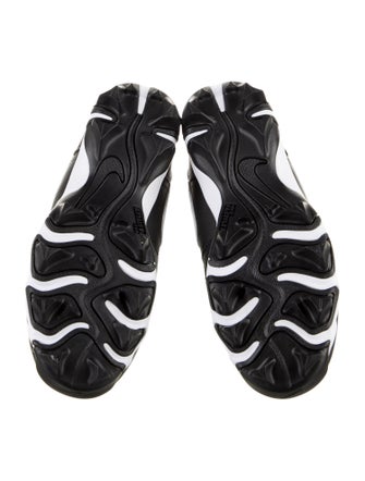 Jordan Boys' 1 Low Cleats (GS)