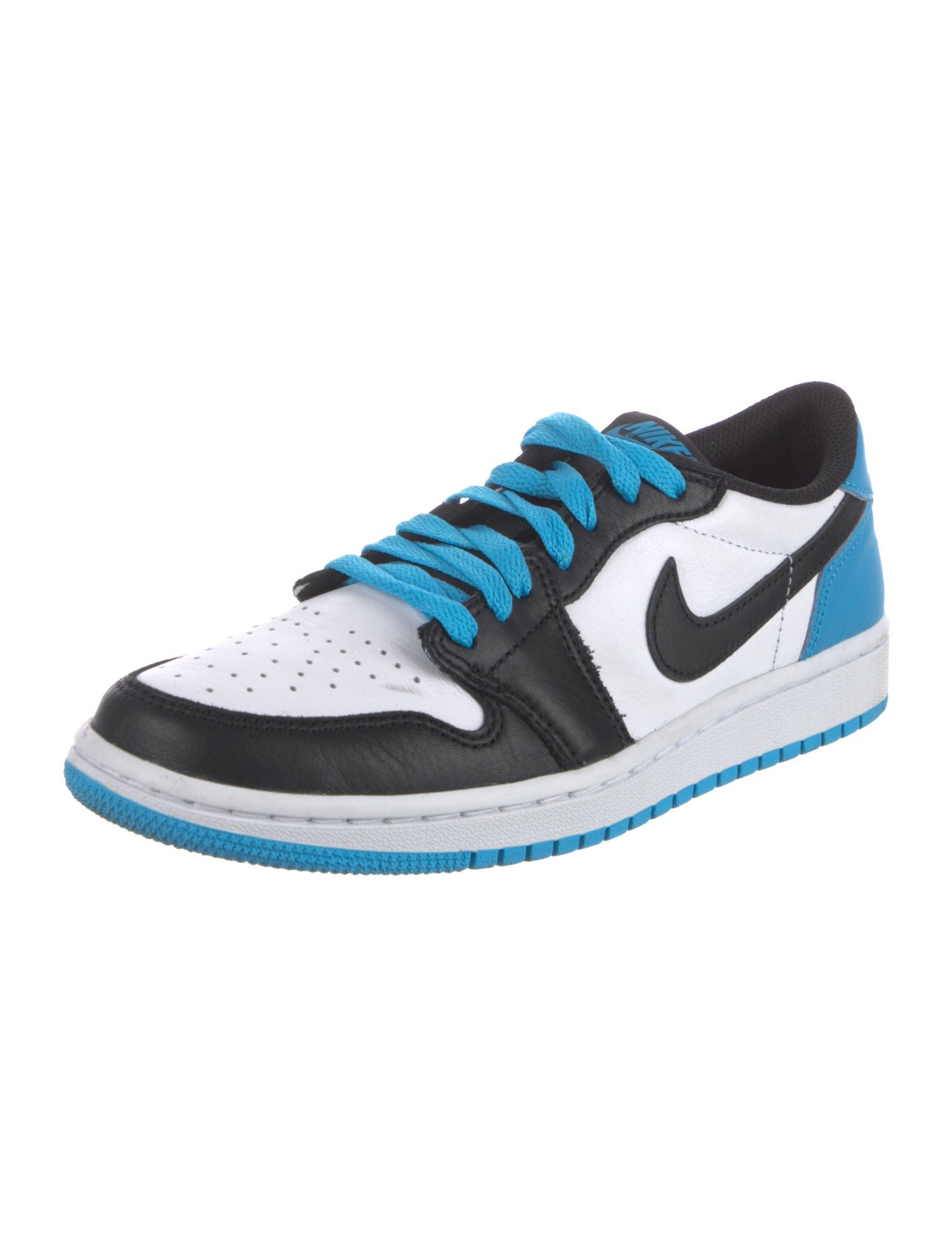 Jordan 1 Retro Low OG 'UNC' Sneakers