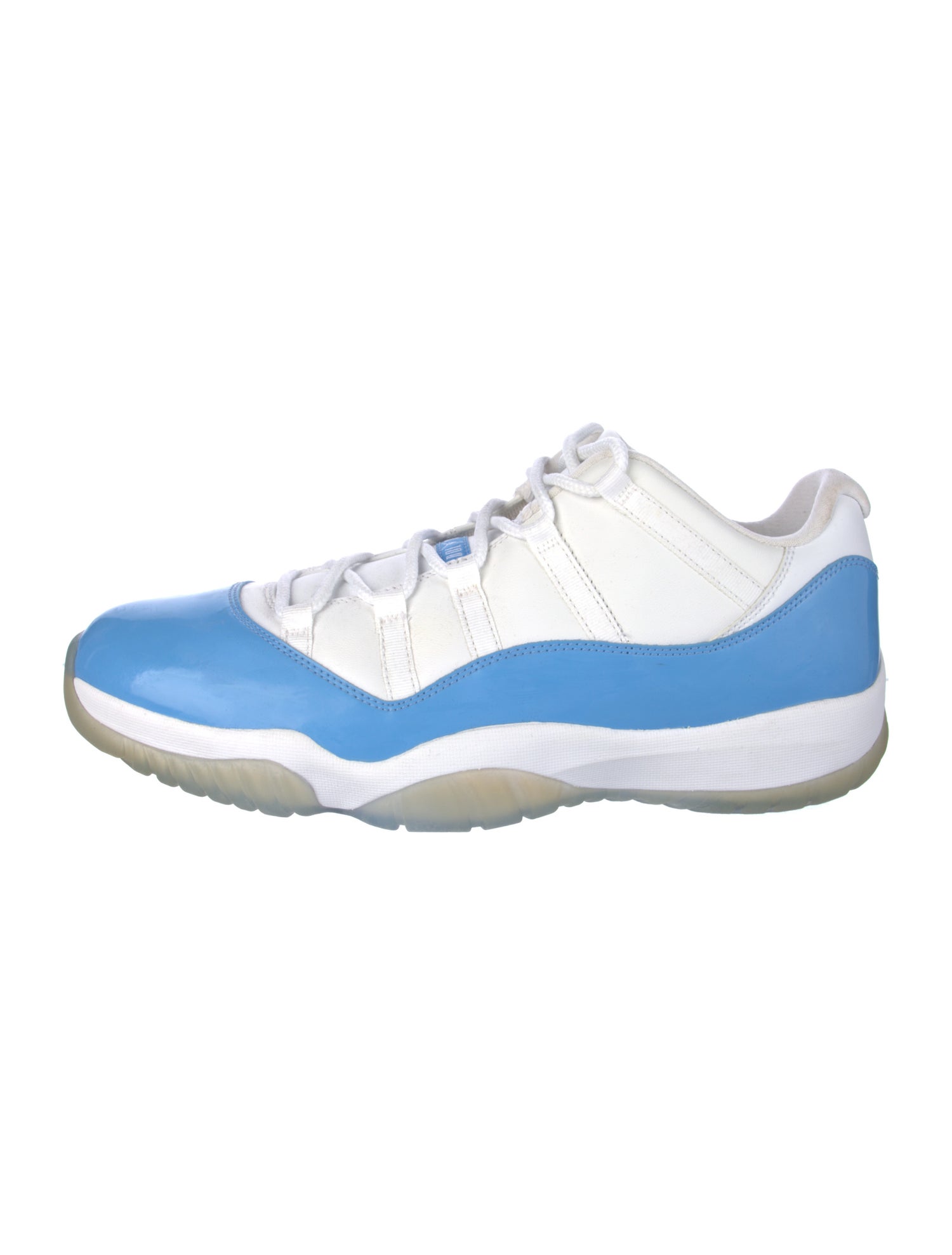 Jordan 11 Retro Low "UNC" Sneakers
