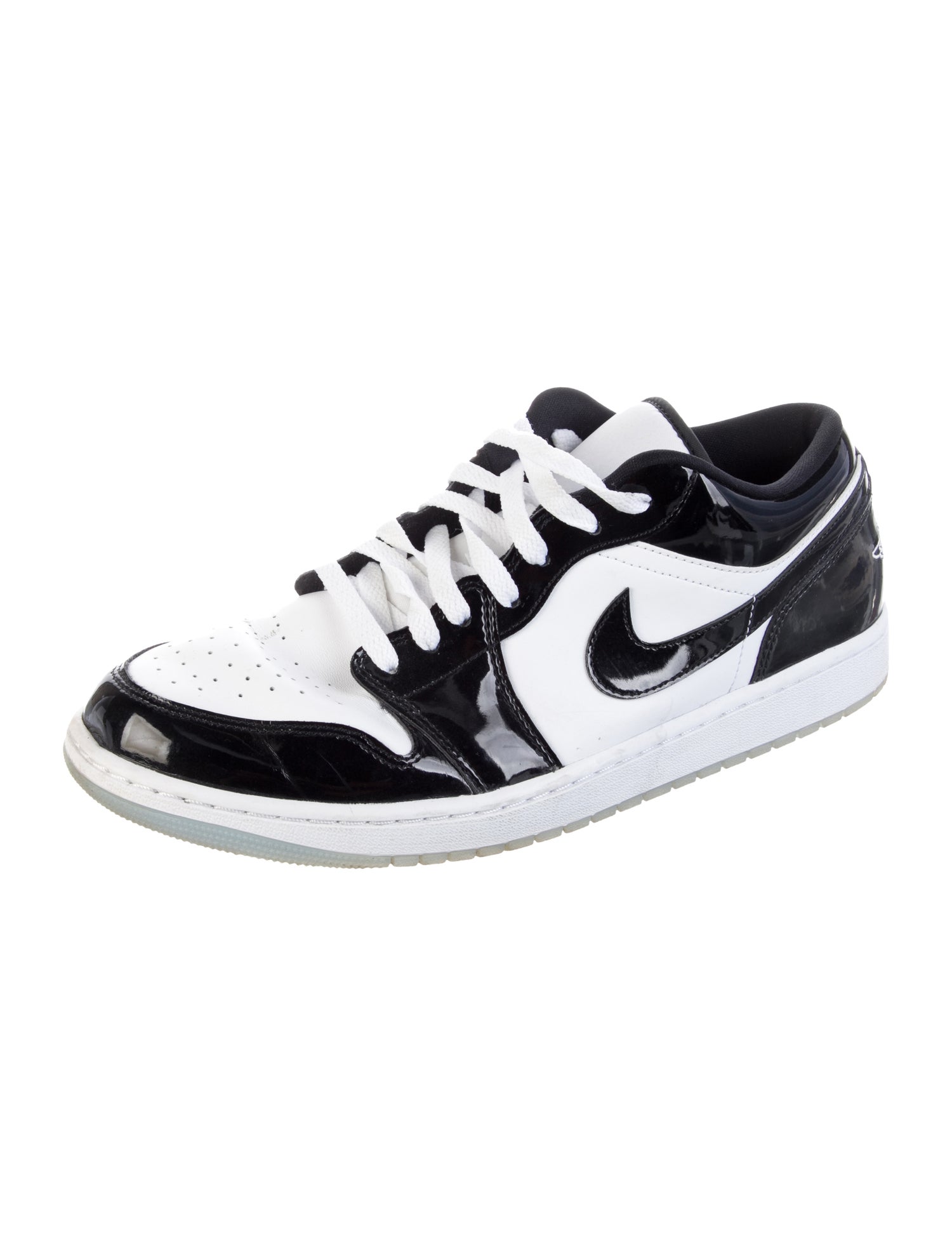 Jordan 2022 Patent Leather Sneakers