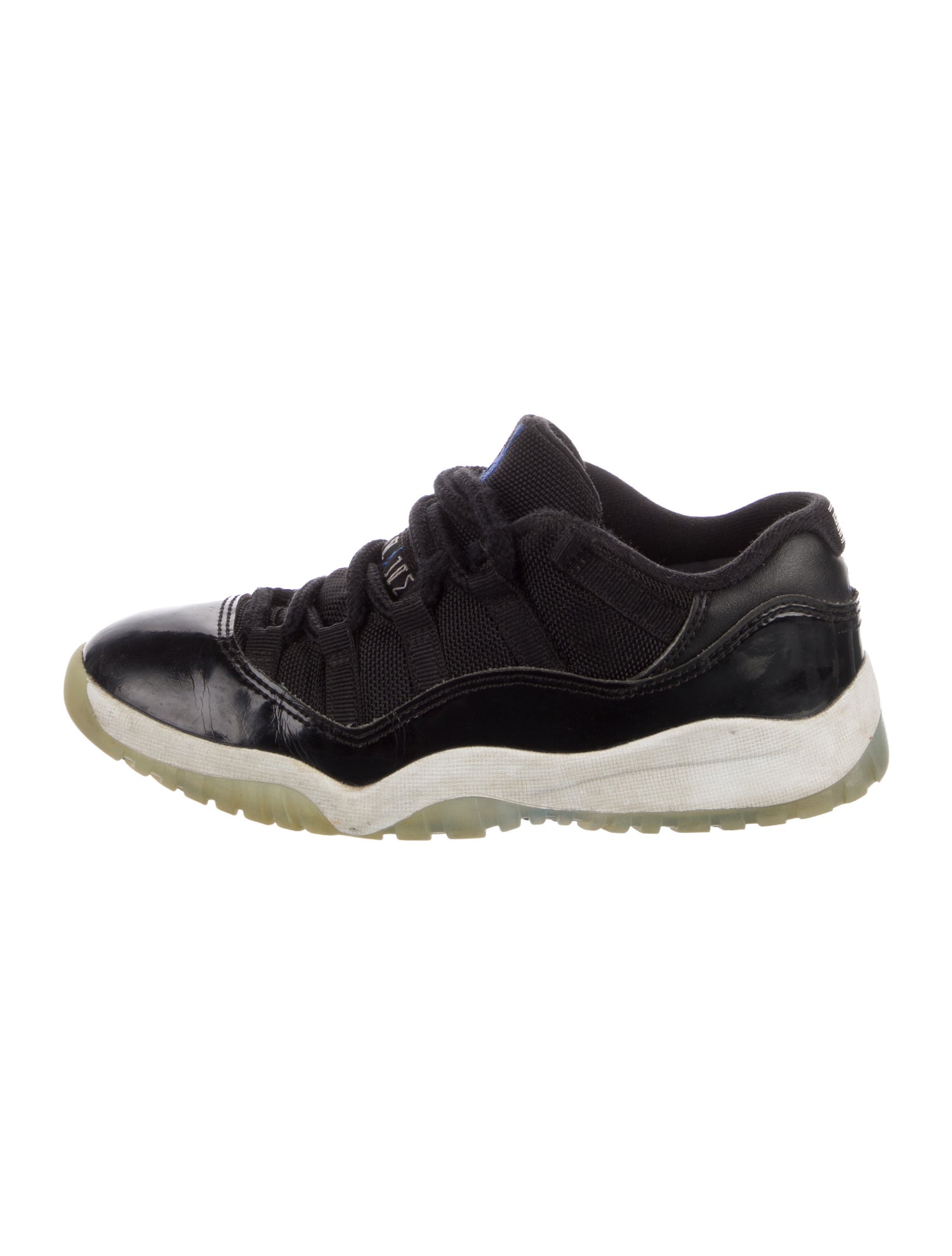 Jordan 11 Retro Low Boys' Sneaker