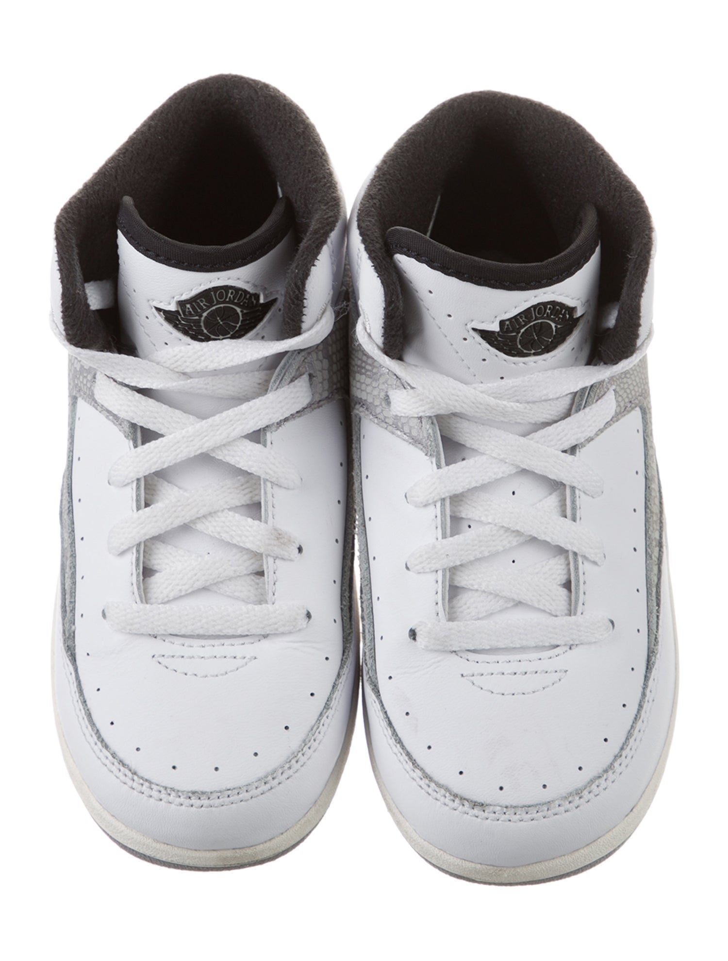 Jordan Boys' 2 Retro High Top Sneakers