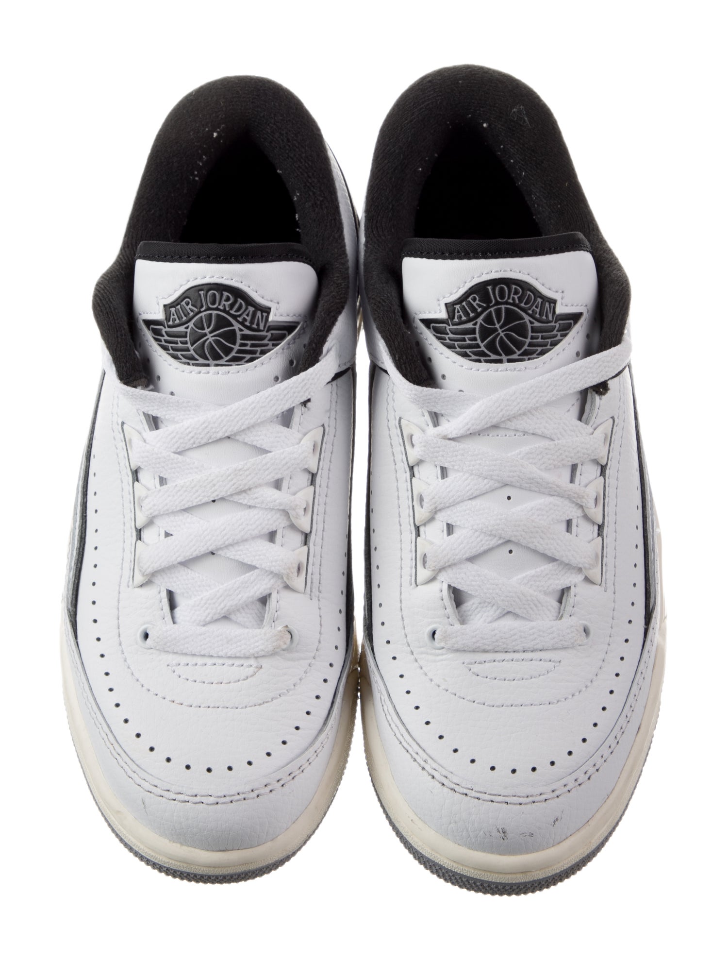 Jordan Boys' 2/3 Sneakers (GS)