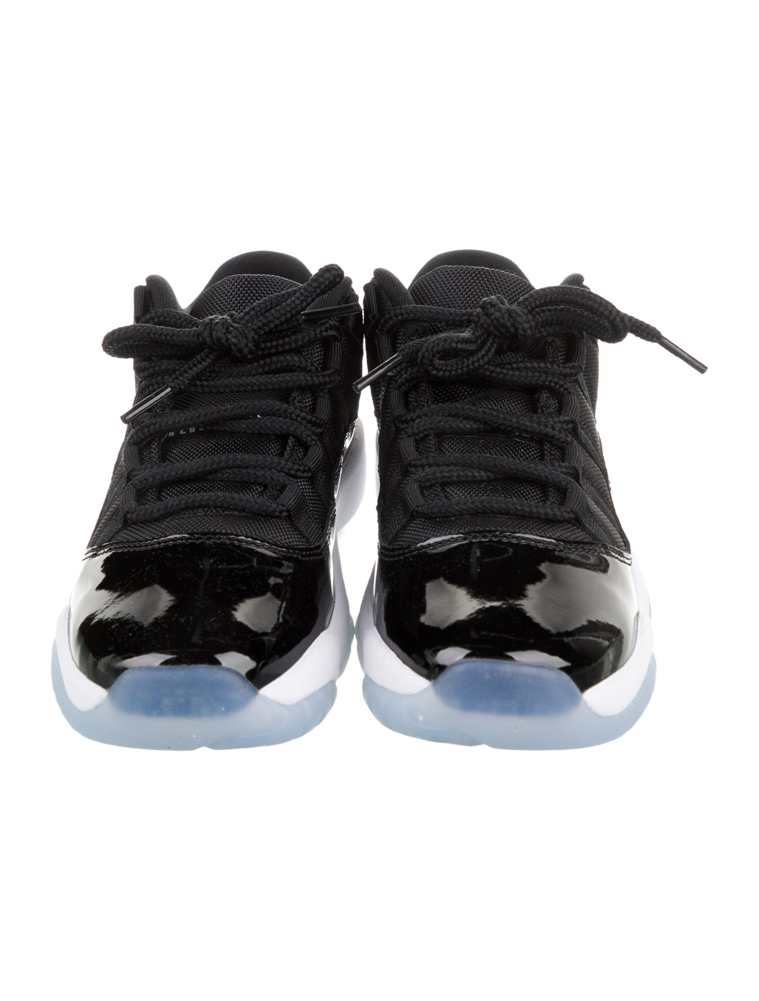 Jordan Boys' 11 Retro Low Sneakers (GS)
