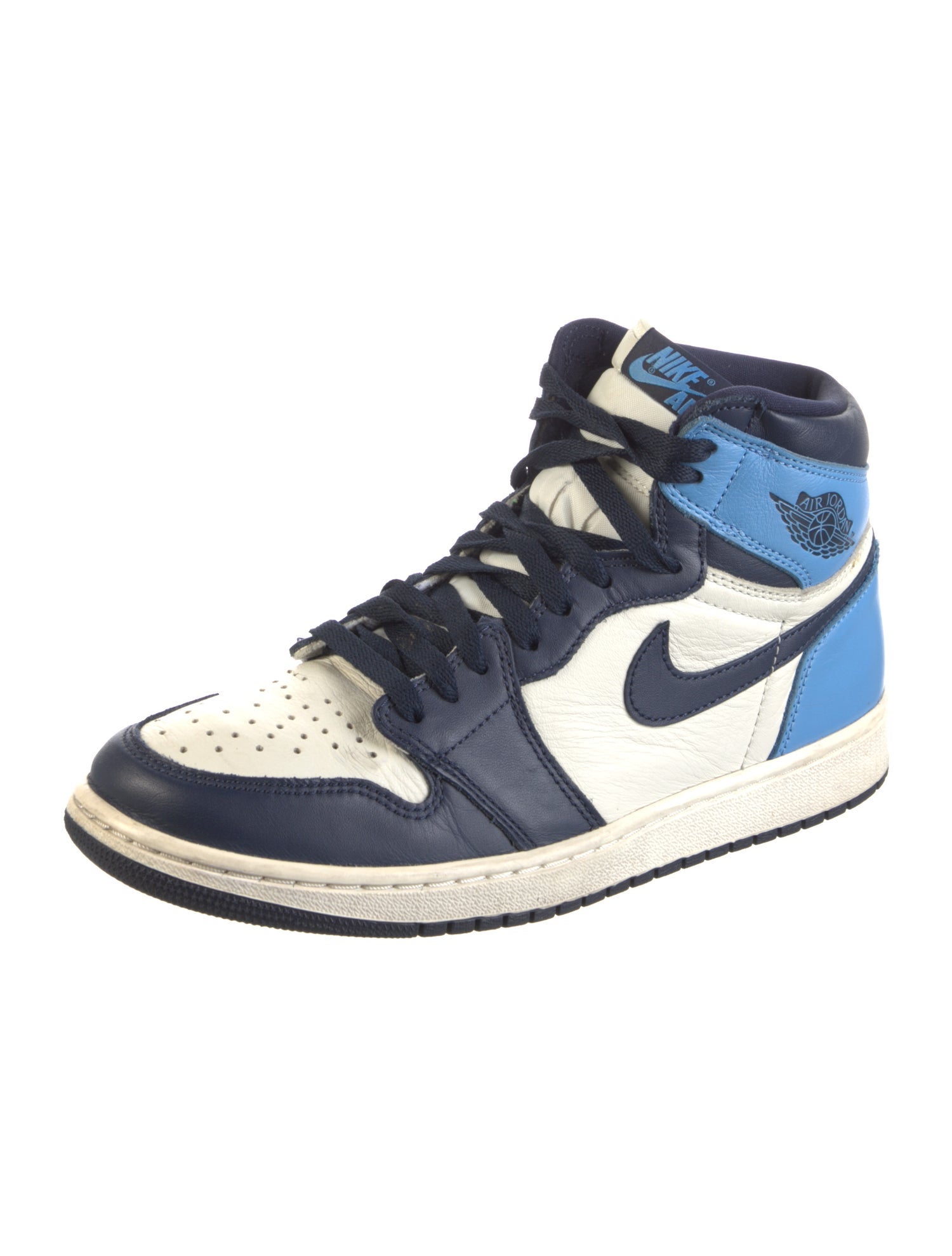 Jordan 2019 Leather Sneakers