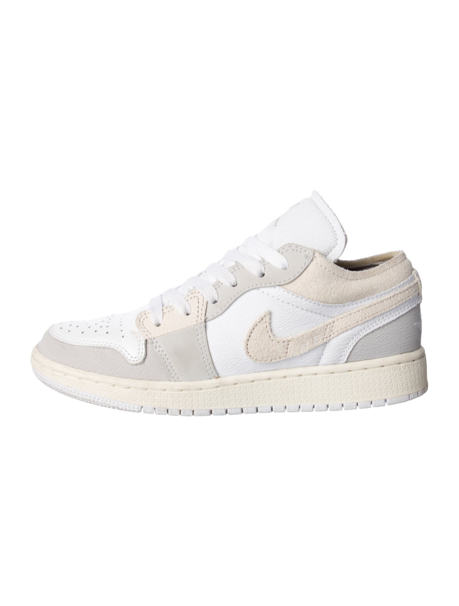 Jordan Leather Low-top Sneakers