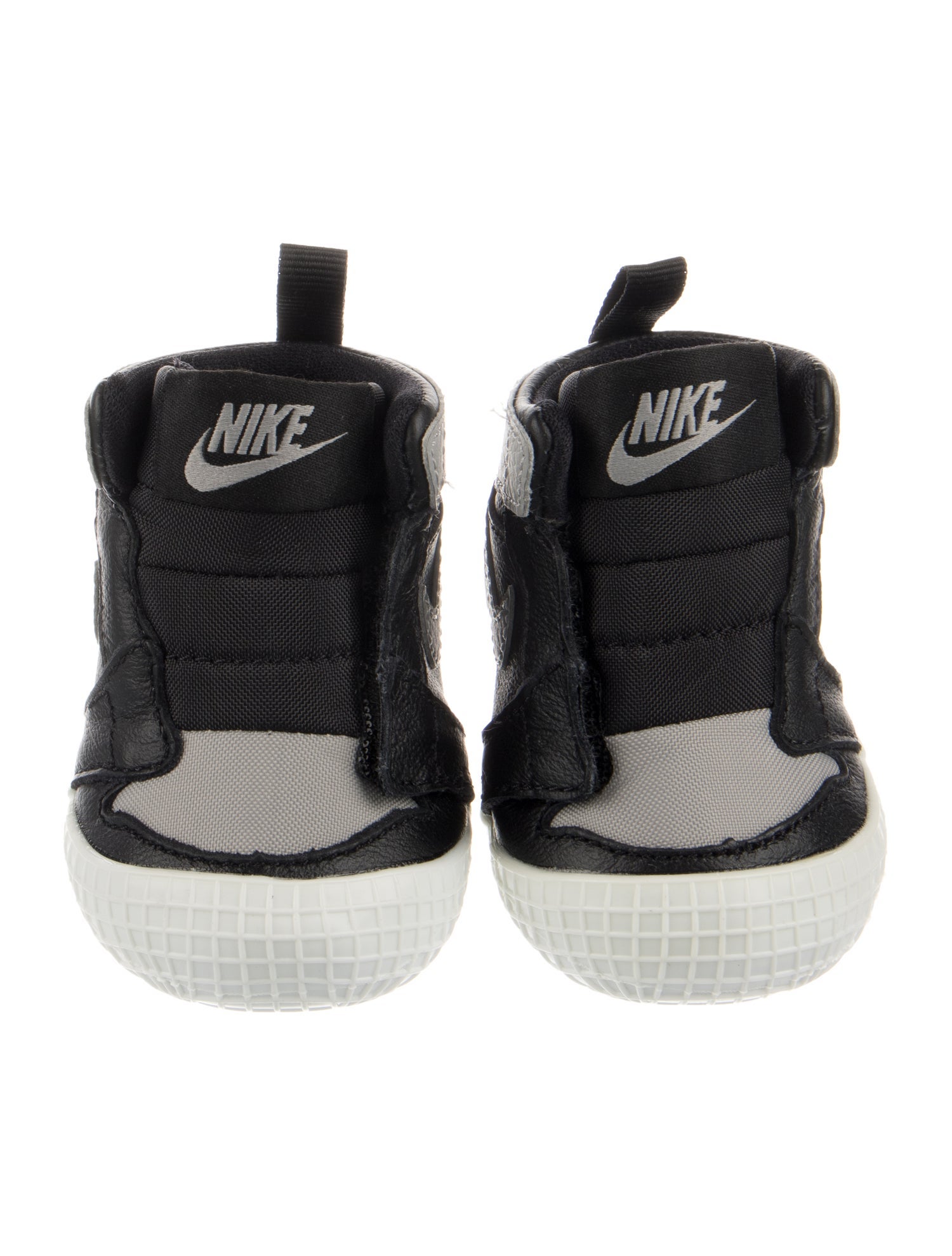 Jordan toddlers black leather shoes size 0-24 months