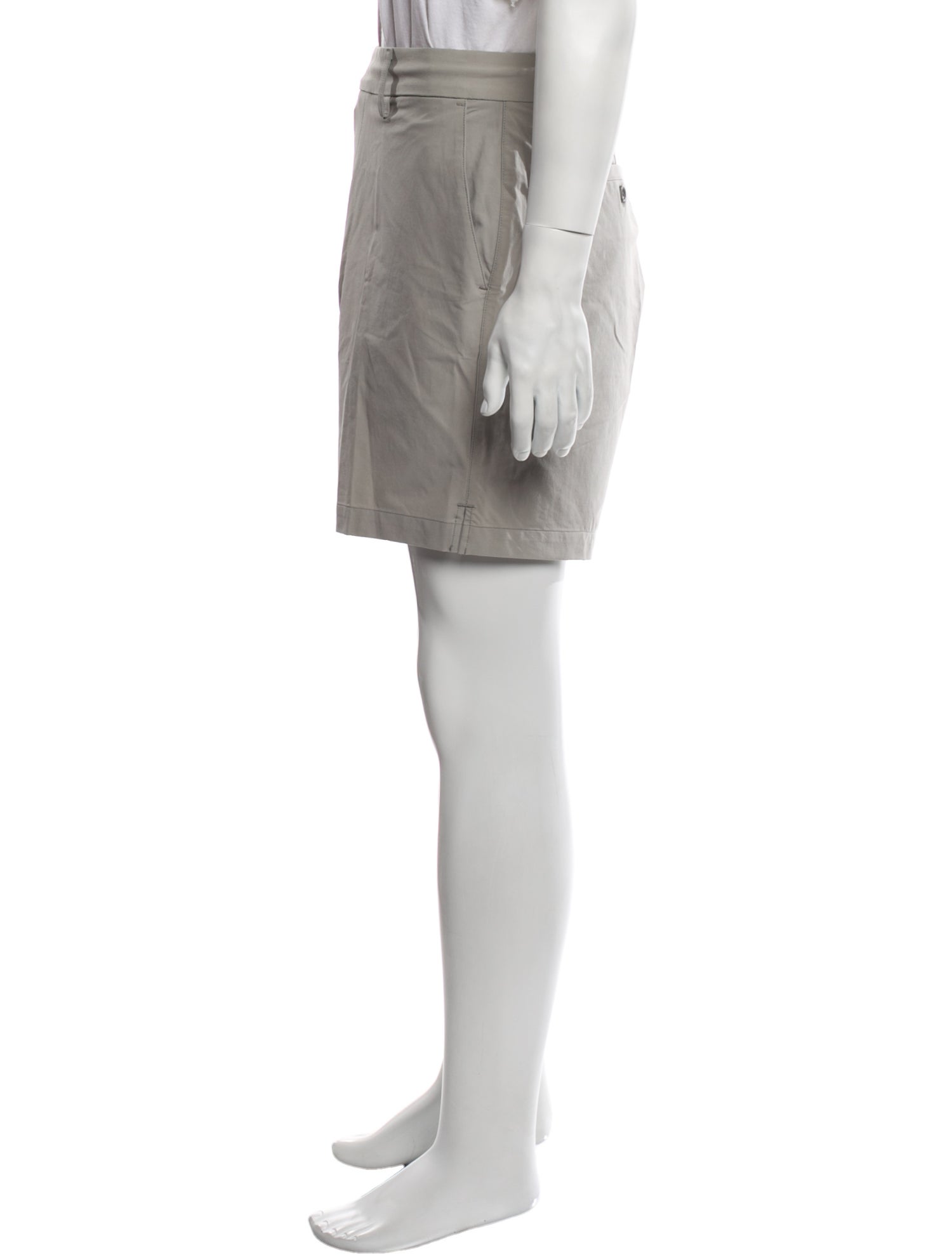 James Perse Flat Front Shorts w/ Tags