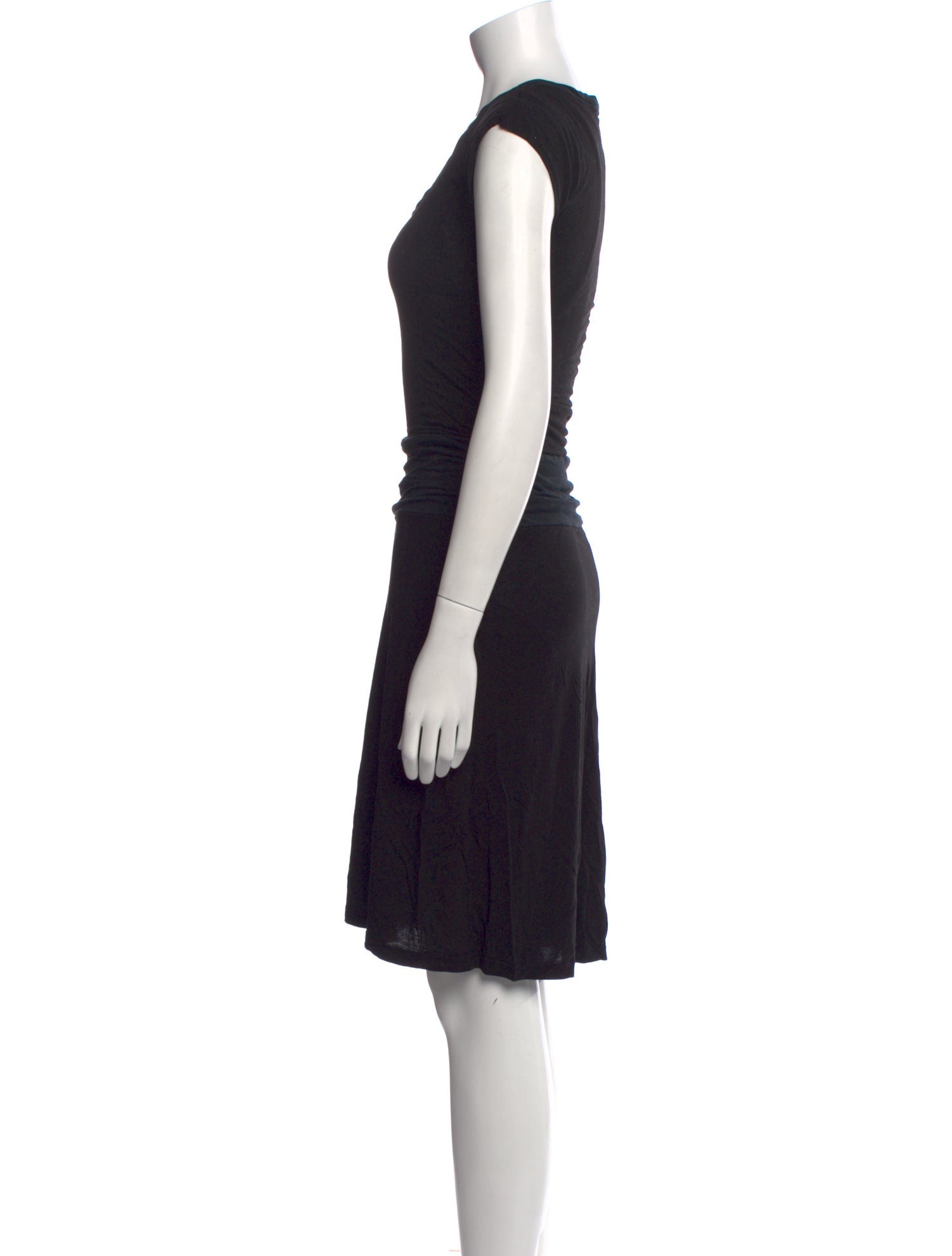 James Perse Scoop Neck Knee-Length Dress