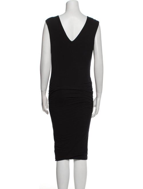 James Perse V-Neck Knee-Length Dress