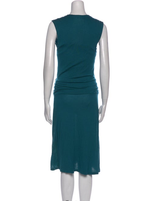 James Perse V-Neck Knee-Length Dress