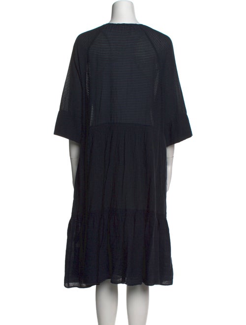 James Perse V-Neck Knee-Length Dress