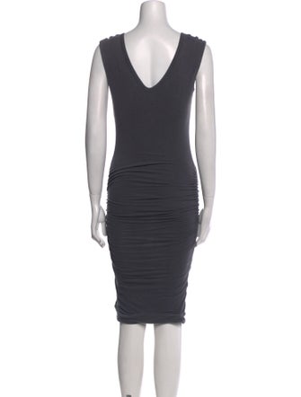 James Perse V-Neck Knee-Length Dress