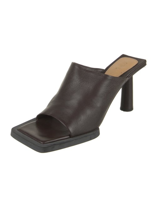 Jacquemus Leather Slides