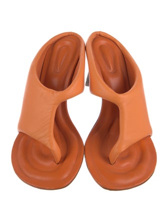 Jacquemus Leather Slides