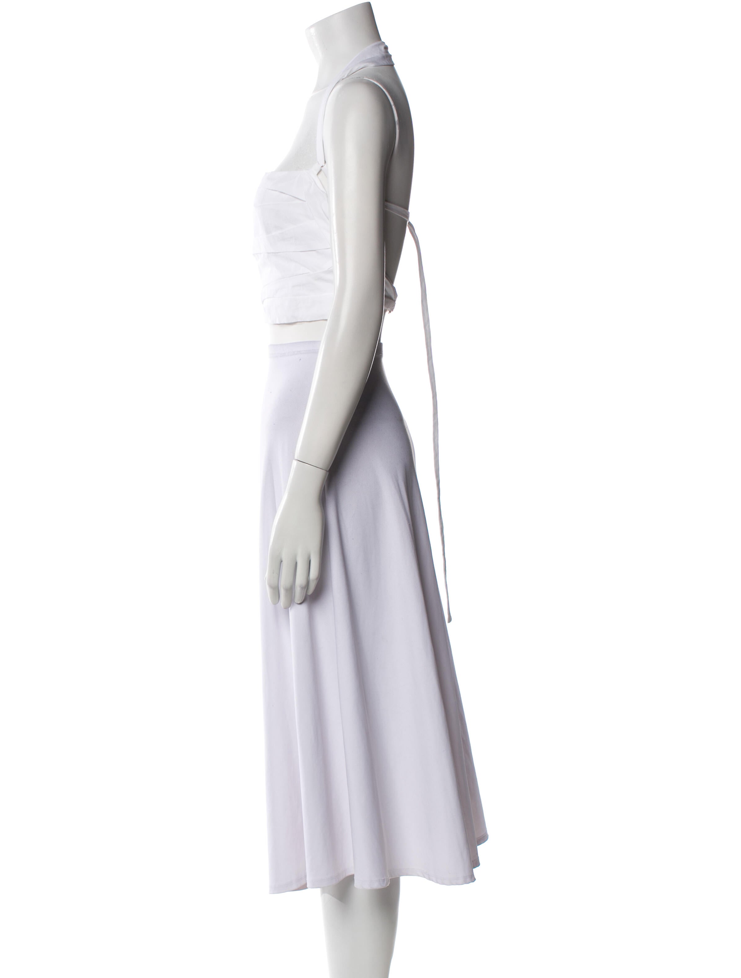 Jacquemus Halterneck Sleeveless Crop Top