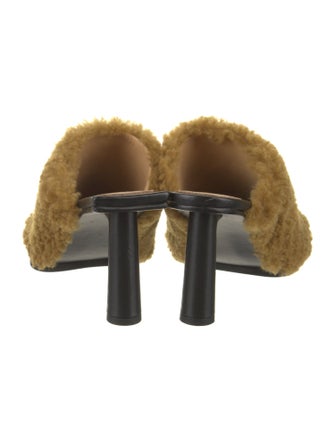 Jacquemus Shearling Slides