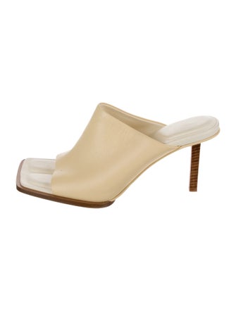 Jacquemus Leather Slides