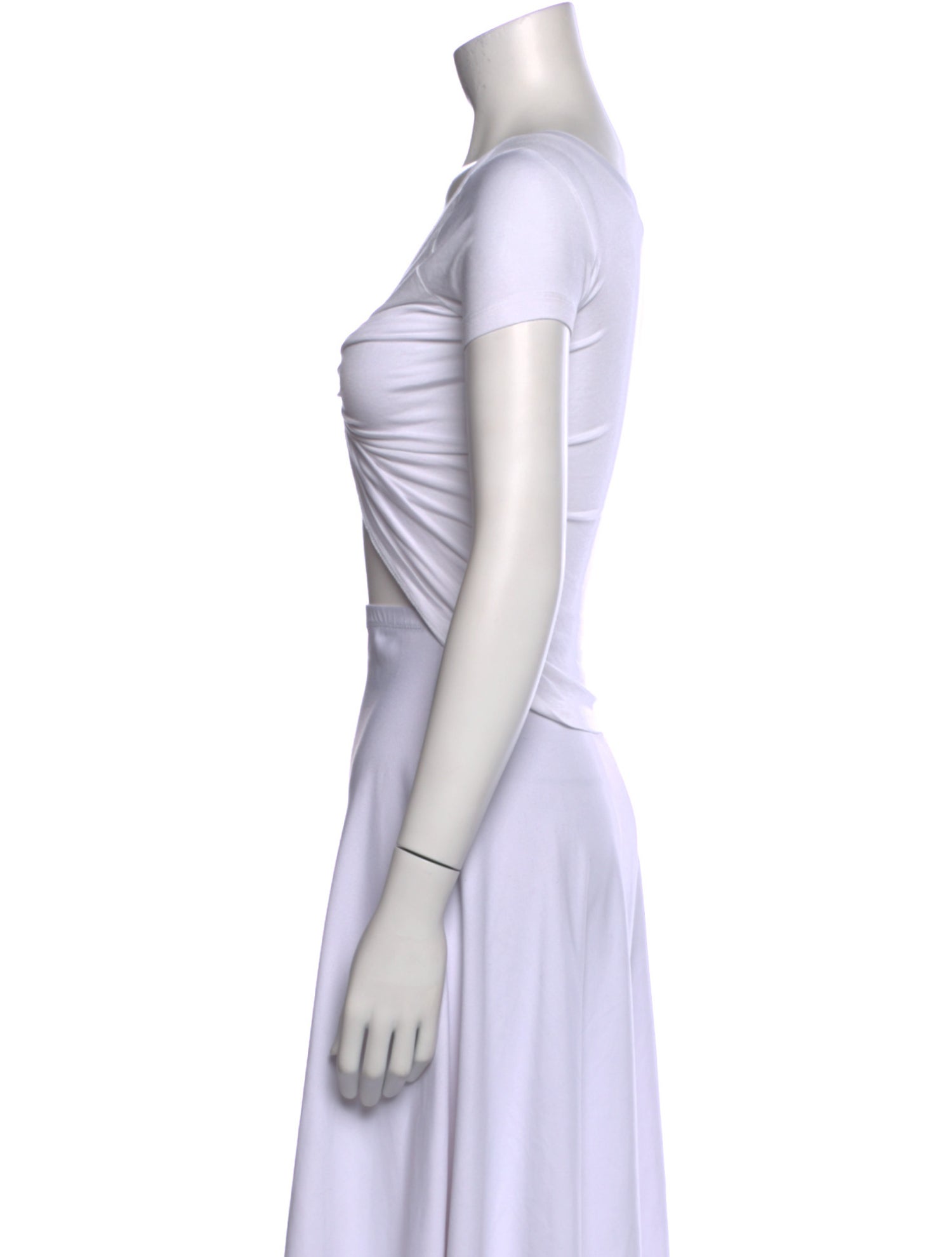 Jacquemus V-Neck Short Sleeve Crop Top