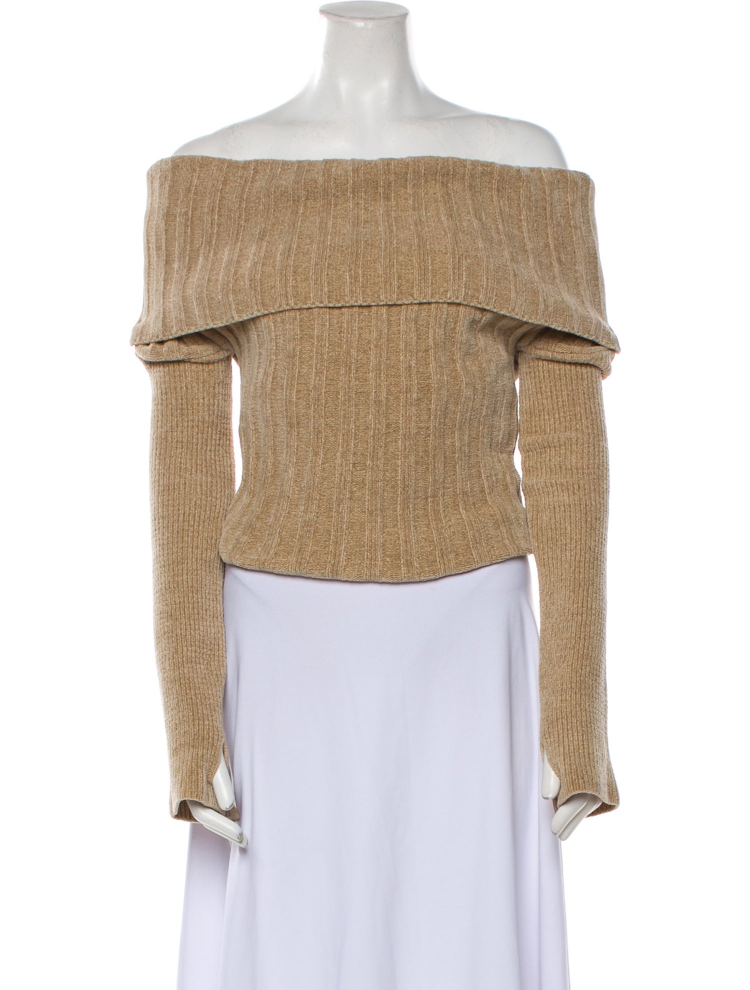 Jacquemus Off-The-Shoulder Sweater
