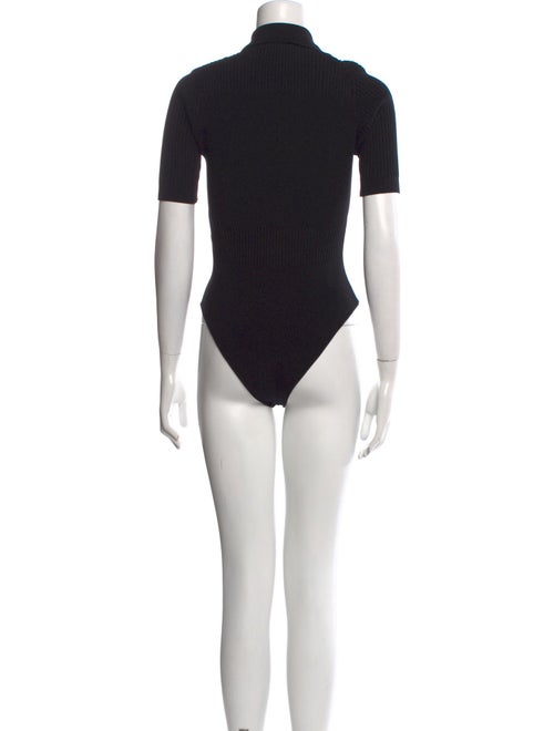 Jacquemus V-Neck Short Sleeve Bodysuit