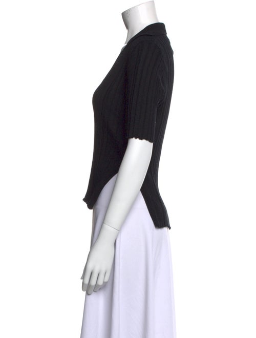 Jacquemus V-Neck Short Sleeve Crop Top