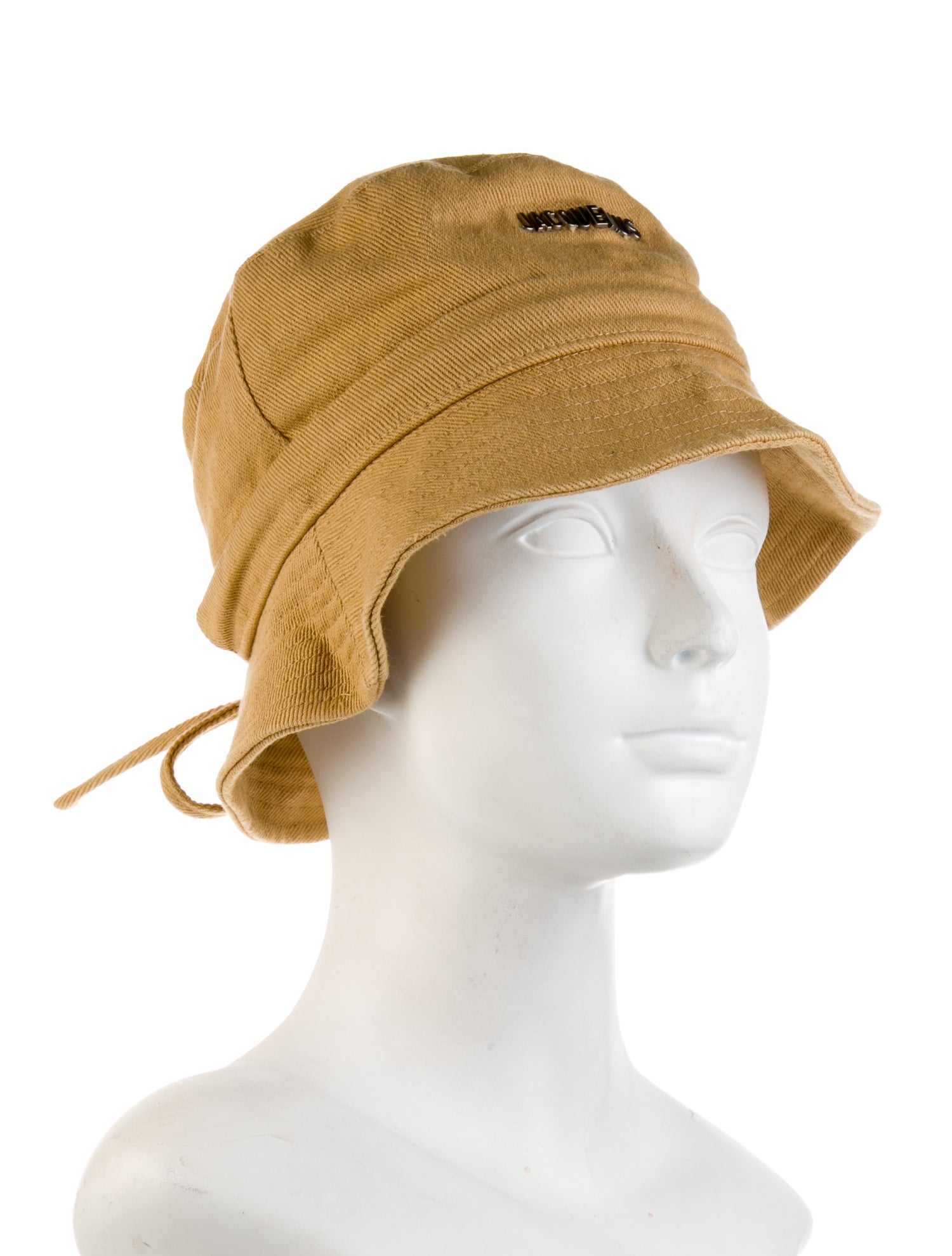 Jacquemus Cotton bucket hat.