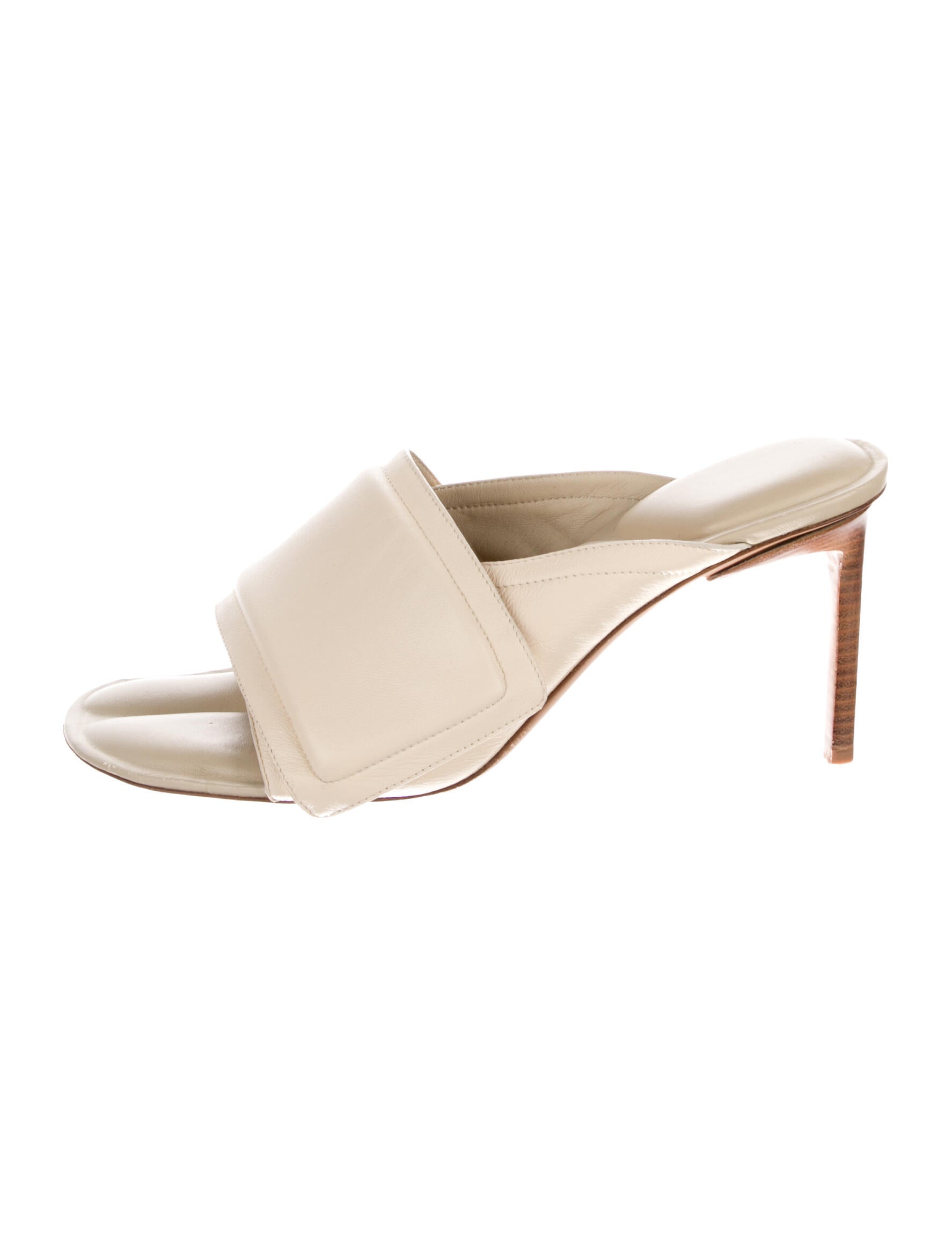 Jacquemus Leather Slides