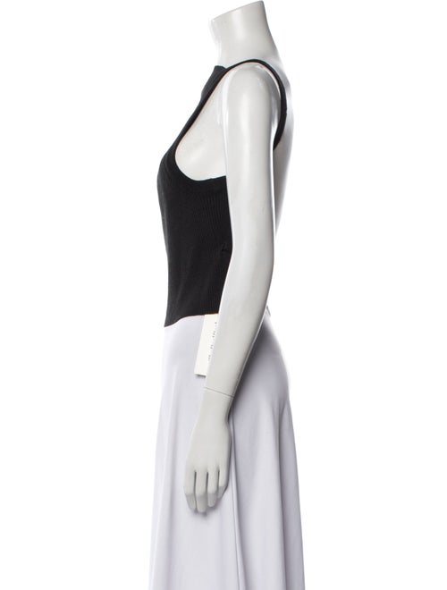 Jacquemus One-Shoulder Sleeveless Crop Top