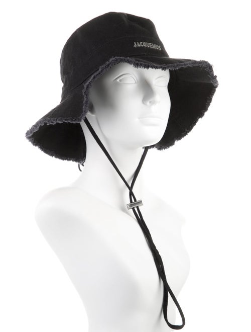 Jacquemus bucket hat