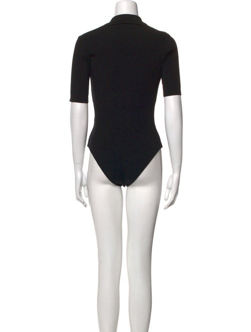 Jacquemus V-Neck Short Sleeve Bodysuit