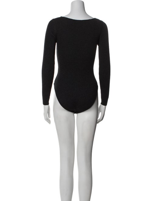 Jacquemus Scoop Neck Long Sleeve Bodysuit
