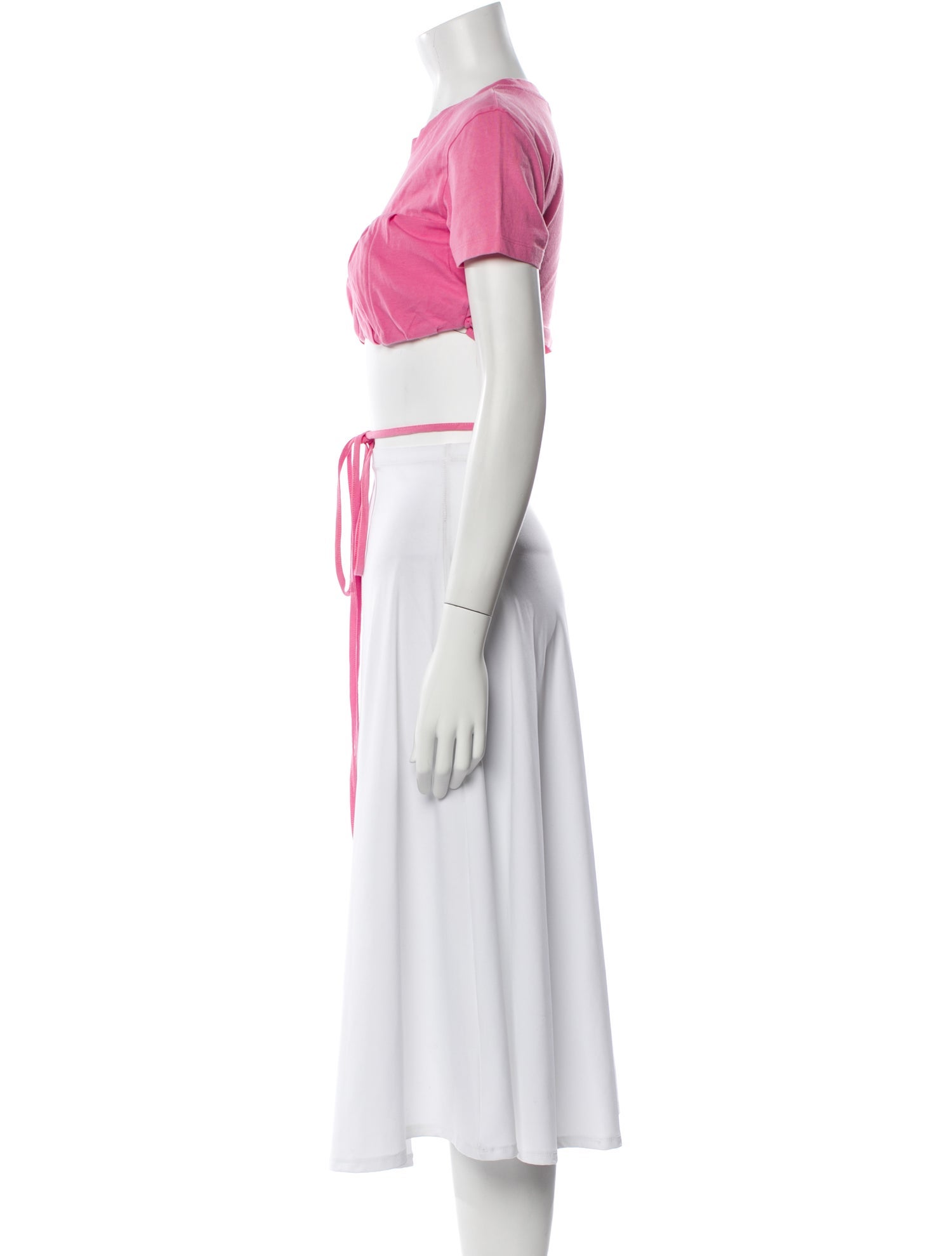 Jacquemus Crew Neck Short Sleeve Crop Top