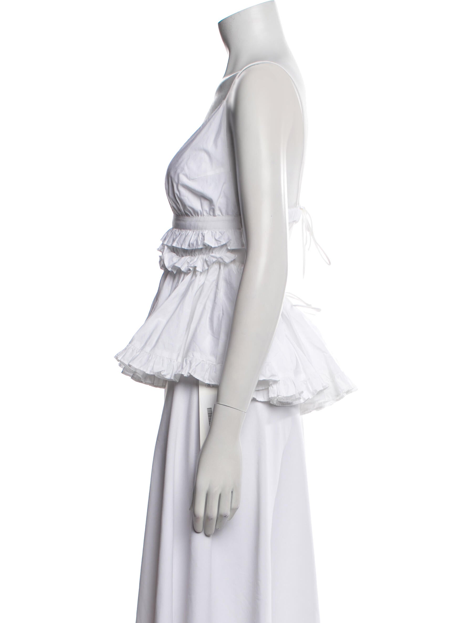 Joslin V-Neck Sleeveless Crop Top