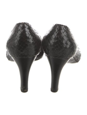 Stephane Kélian Leather Pumps