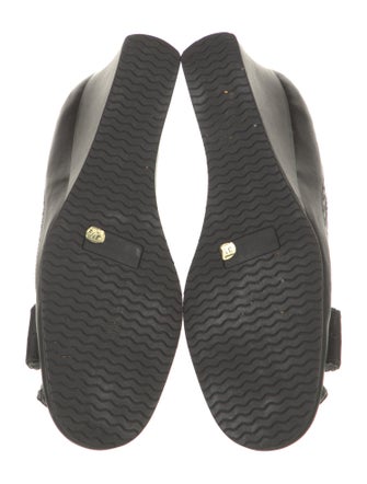 Stephane Kélian Leather Lasercut Accents Flats