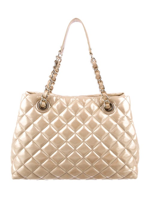 Kate Spade New York Quilted Shoulder Bag