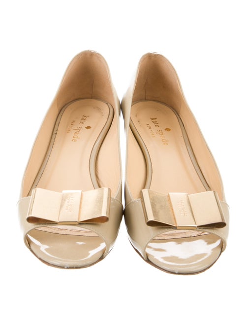 Kate Spade New York Patent Leather Bow Accents Slides