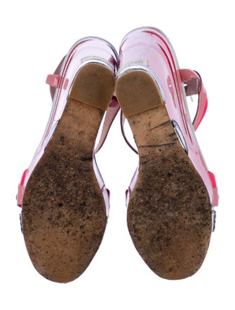 Kate Spade New York Patent Leather Printed T-Strap Sandals